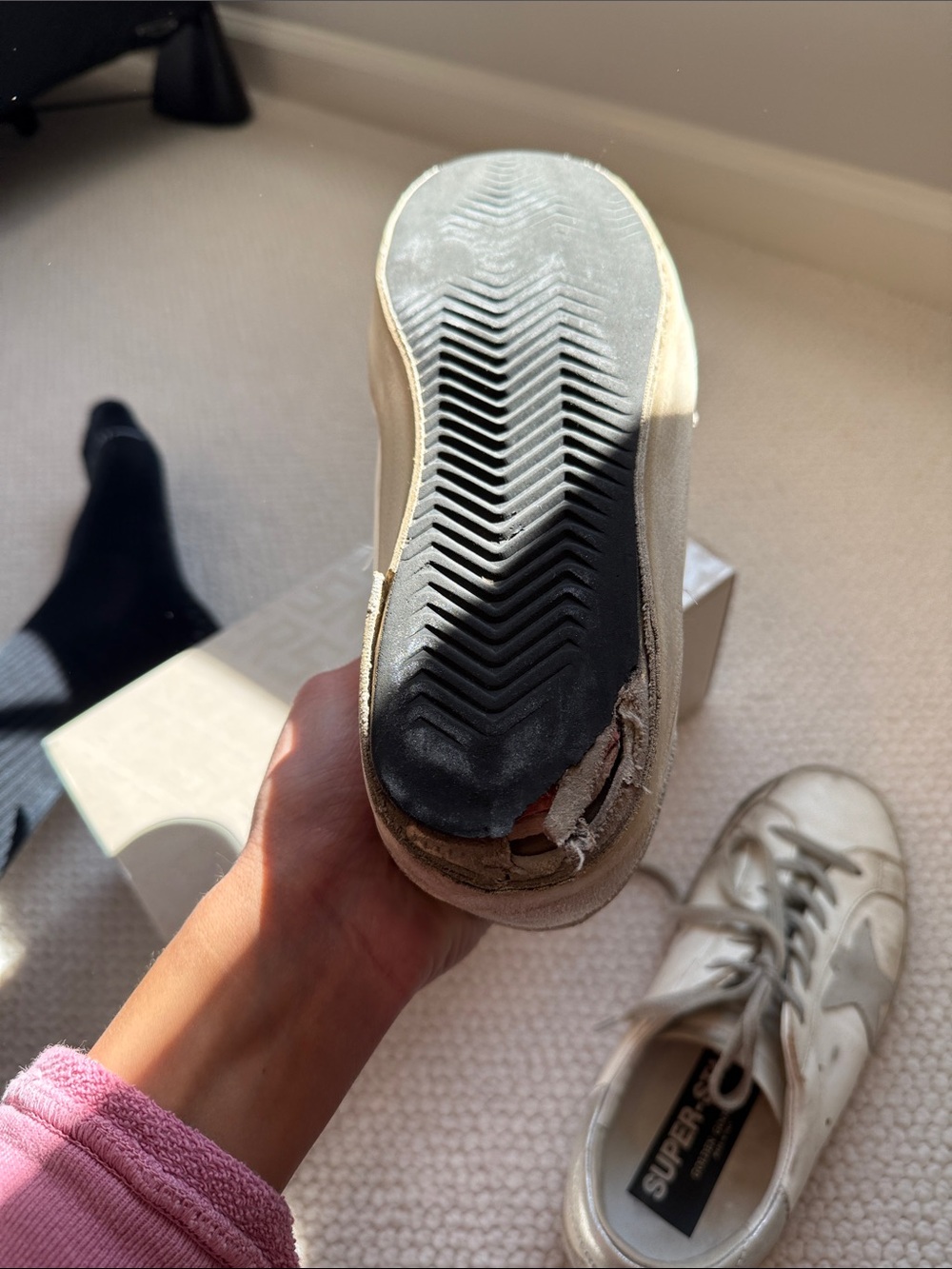 Golden Goose White Leather Sneakers with Gray Star - Picture 6 of 8